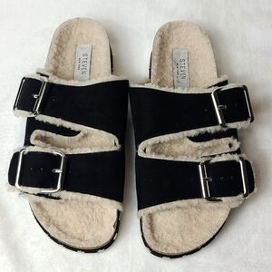 NWOT STEVEN New York Stessi Lined Slides